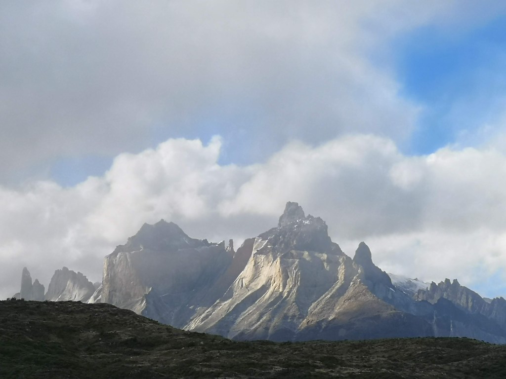 The Jagged Edge of Los Cuernos